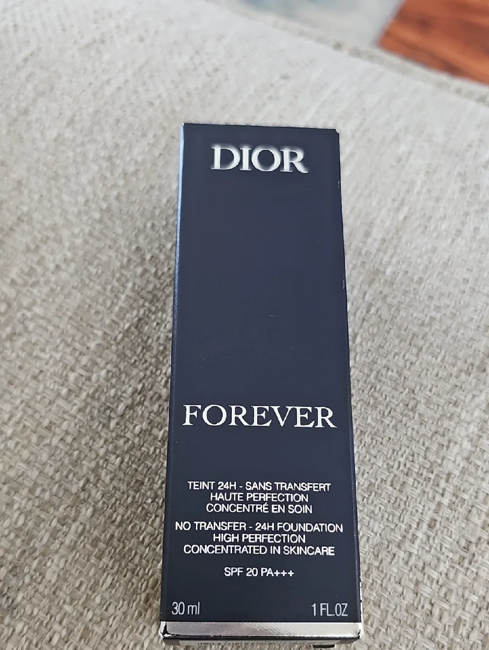 Dior Forever Liquid Foundation - Neutral 4.5 New In Box